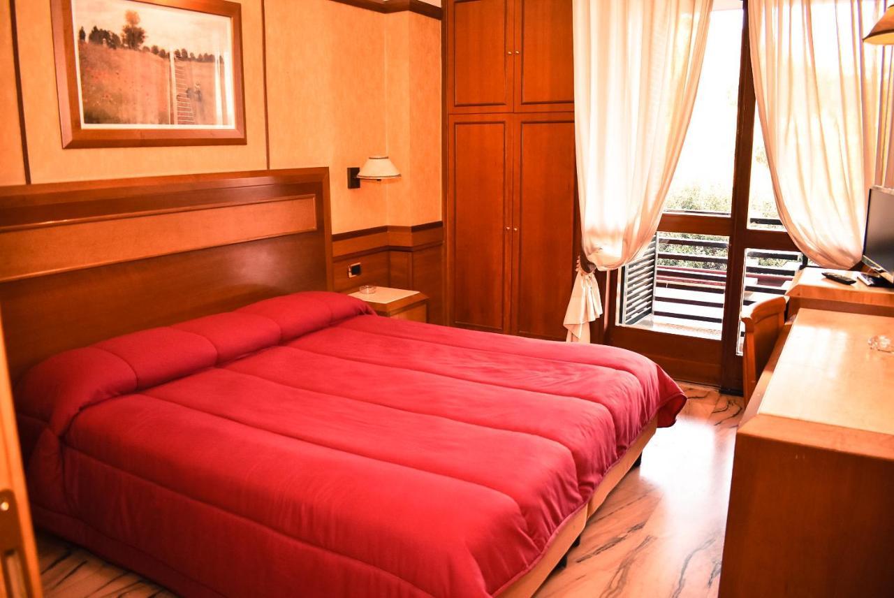 Hotel Miravalle Napels Buitenkant foto